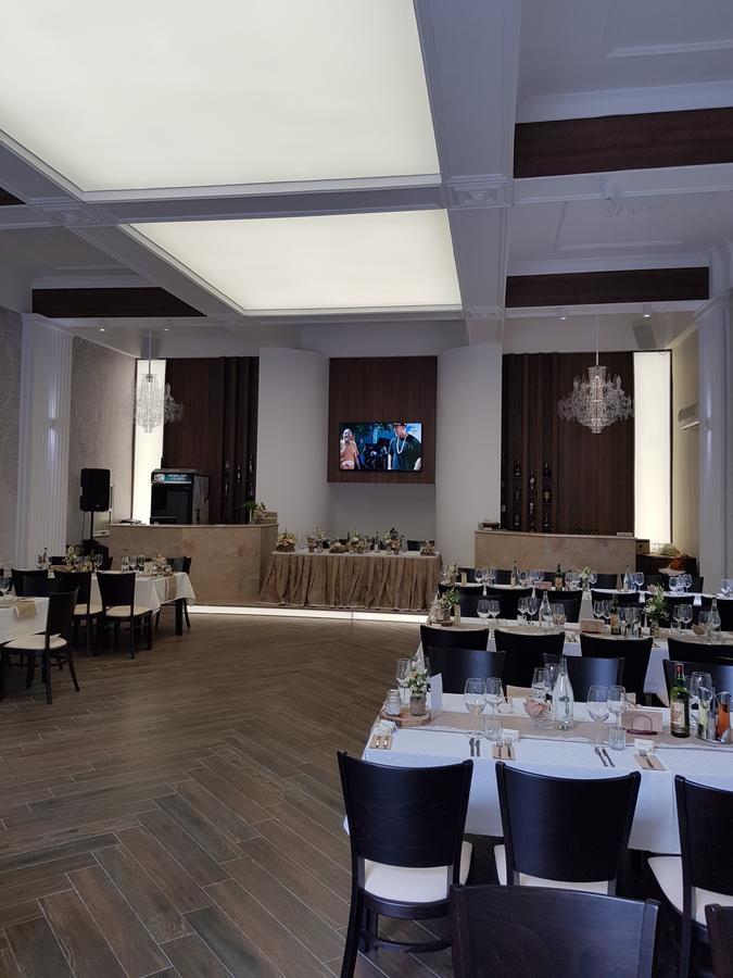 Hotel Orbita Шумен Екстер'єр фото