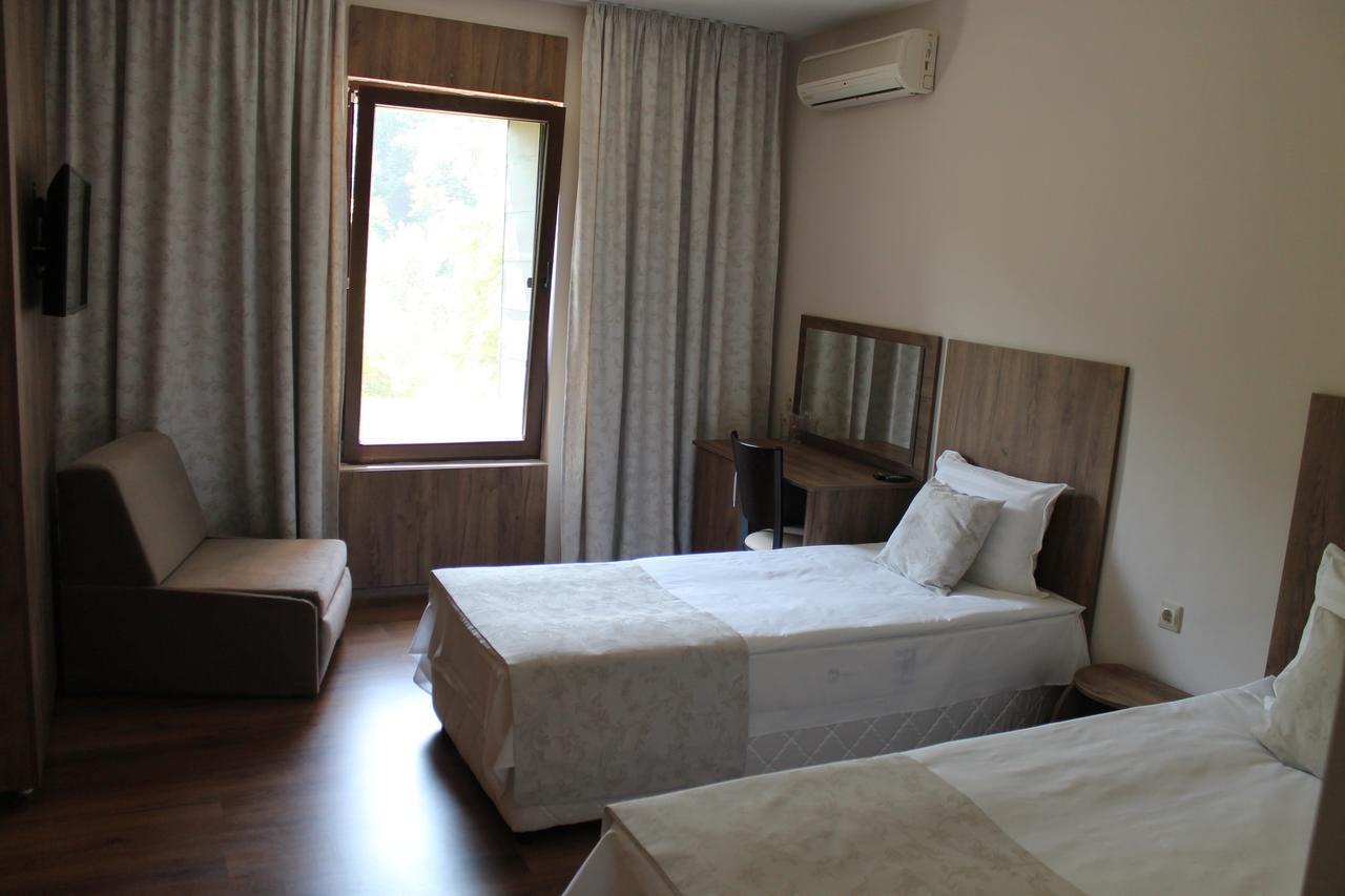 Hotel Orbita Шумен Екстер'єр фото