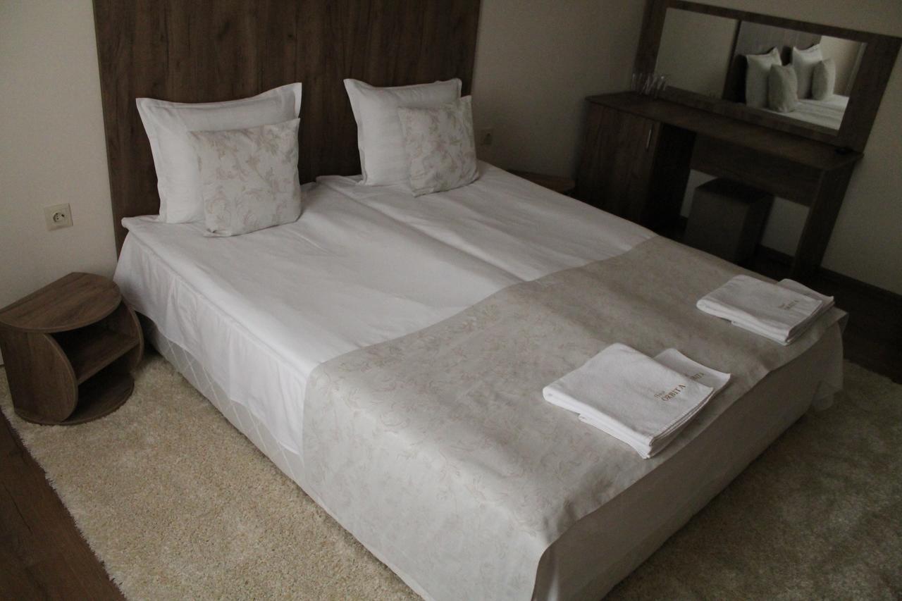 Hotel Orbita Шумен Екстер'єр фото